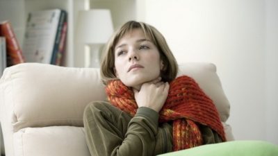 Причины появления ларингита у взрослых и детей